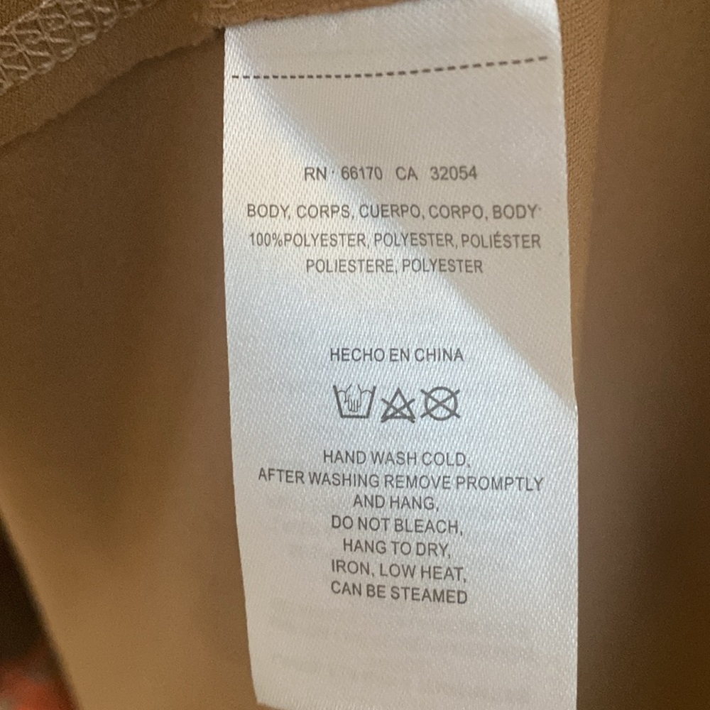 Designer Soft New Jacket Size Medium Bought At An… - image 6